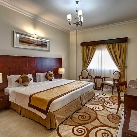 Rose Garden Hotel apartamentos Al Barsha Dubái Exterior foto